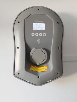 Instalação de carregador elétrico trifásico