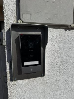 Instalação de vídeo porteiro com ligação a telemóvel em Setúbal