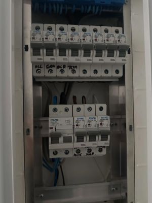 Instalação de Quadro Elétrico Moderno