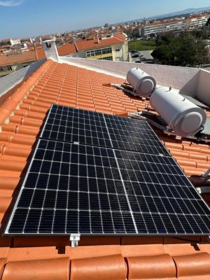 Instalação de Painéis Solares Fotovoltaicos